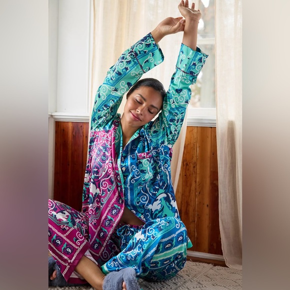 Anthropologie Silky Printed Pyjama Top - Picture 4 of 12